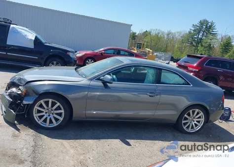 2012 Audi A5 2.0T Premium из США, поврежденный, VIN WAUVFAFR6CA006915